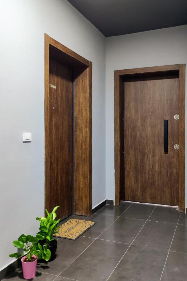 Flower Apartment تيرانا المظهر الخارجي الصورة
